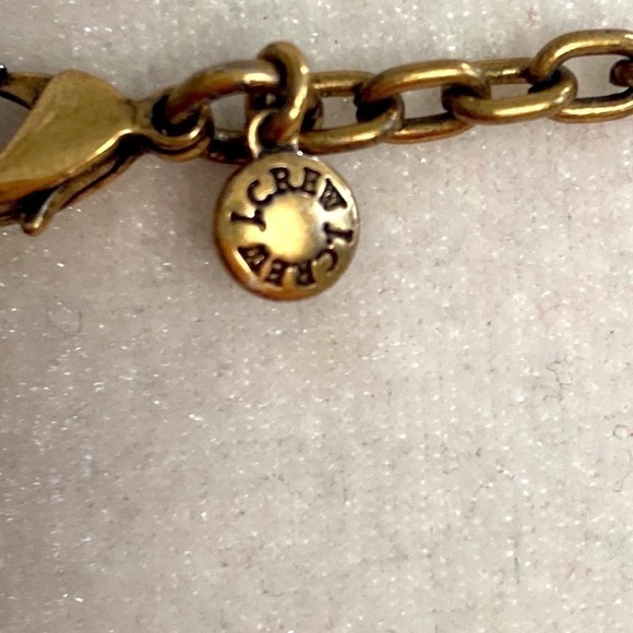 J. CREW Mixed Stone Floral Clusters Gray Hematite Black Green Gold Tone Necklace - Picture 17 of 17